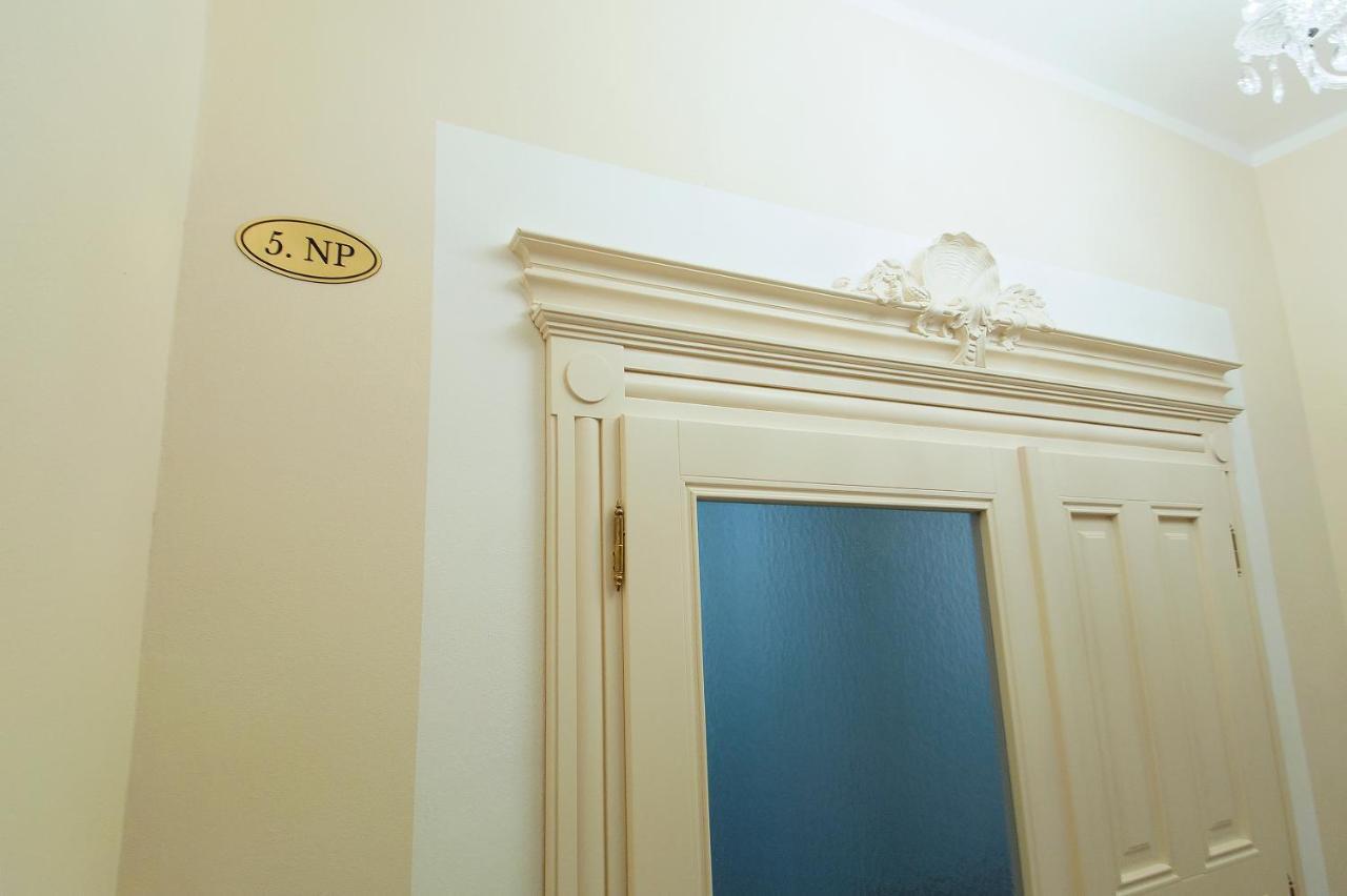 Modern Spanelska Apartament *